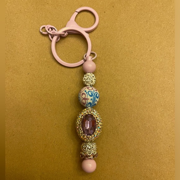 Handmade keychain‎ purple gem stone charm - Picture 2 of 2